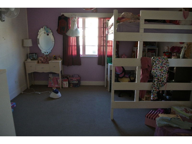 39 Zahel Street, Carina QLD 4152