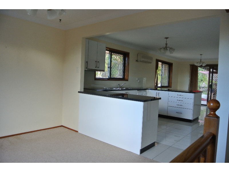 36 Dangar Street, Belmont QLD 4153