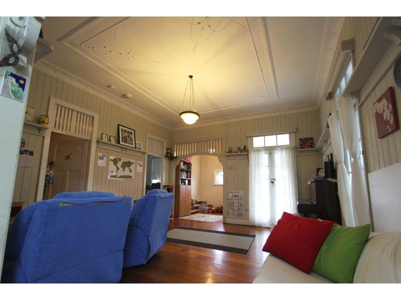 40 Brae Street, Coorparoo QLD 4151