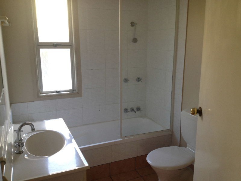 69 Stanley Road, Camp Hill QLD 4152