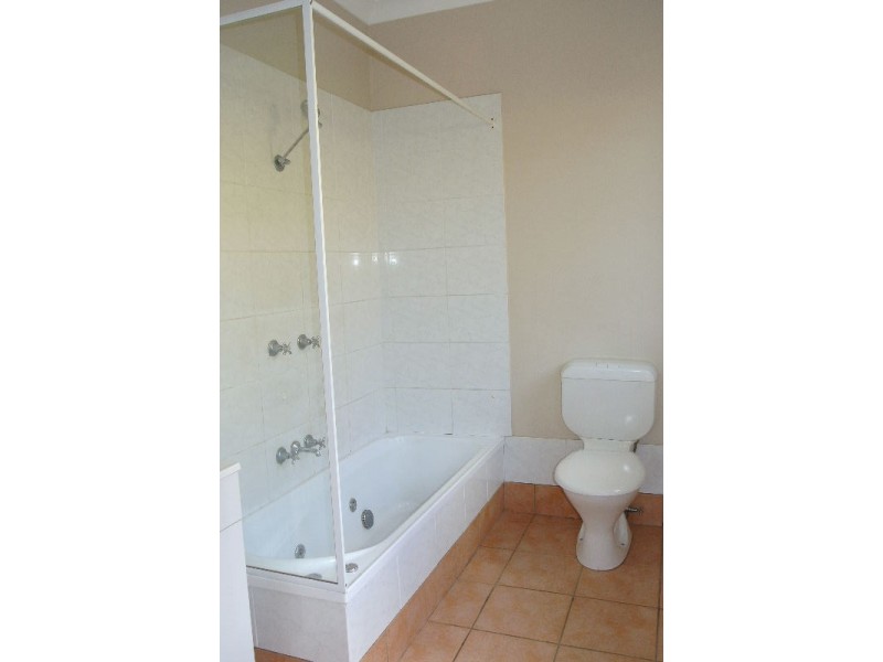 69 Stanley Road, Camp Hill QLD 4152