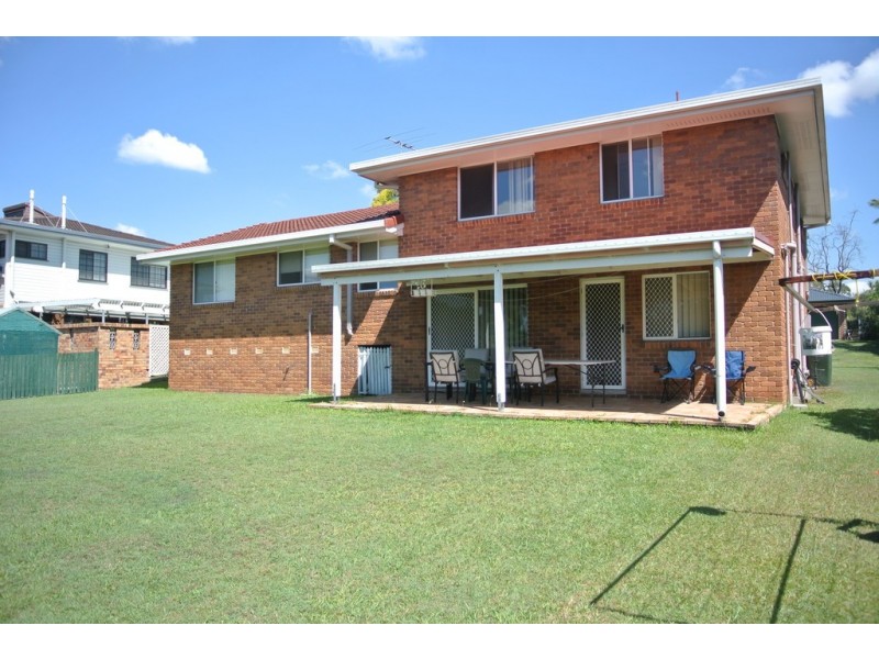 4 Tristan Street, Carindale QLD 4152