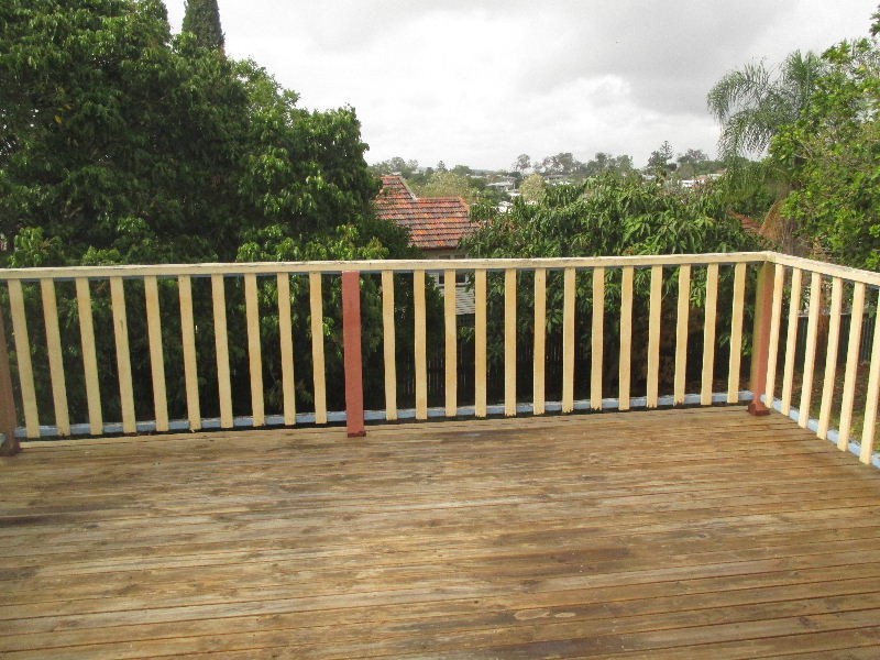 110 Oateson Skyline Drive, Seven Hills QLD 4170