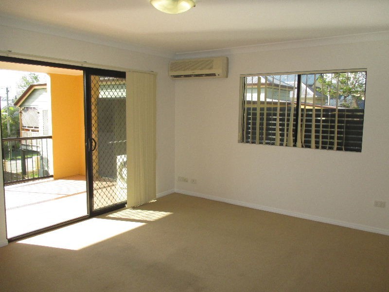 4/64 Longlands Street, East Brisbane QLD 4169