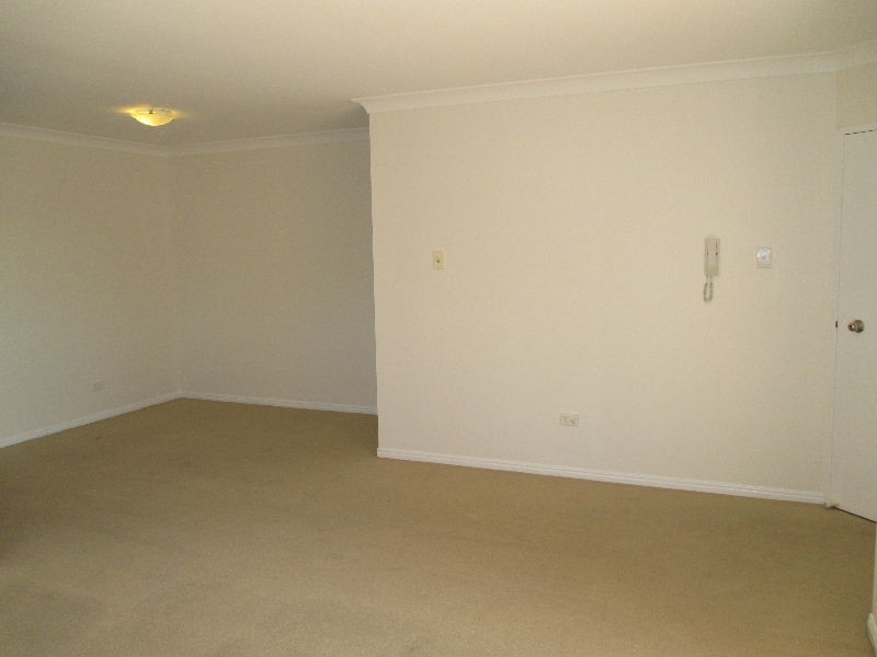 4/64 Longlands Street, East Brisbane QLD 4169