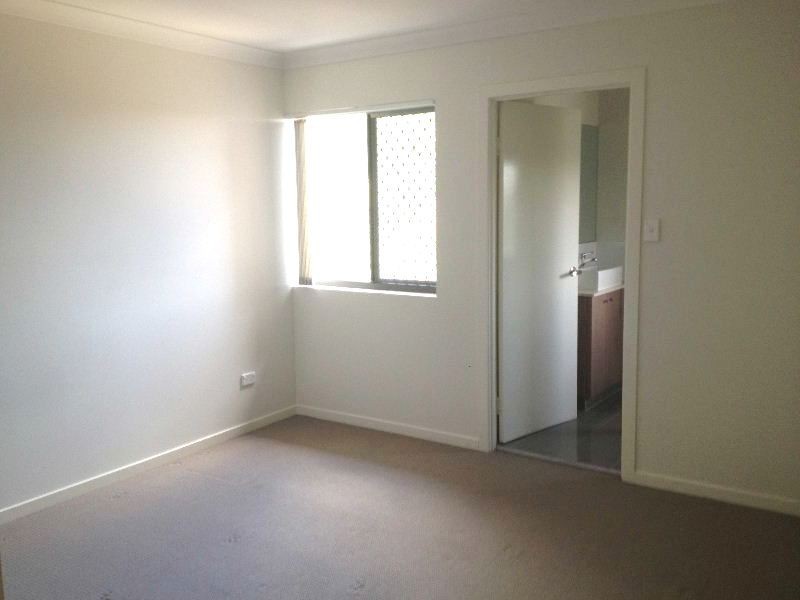 3/24 Dickenson Street, Carina QLD 4152