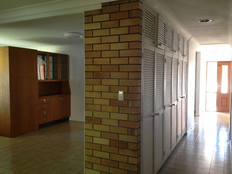 29 Agravain Street, Carindale QLD 4152