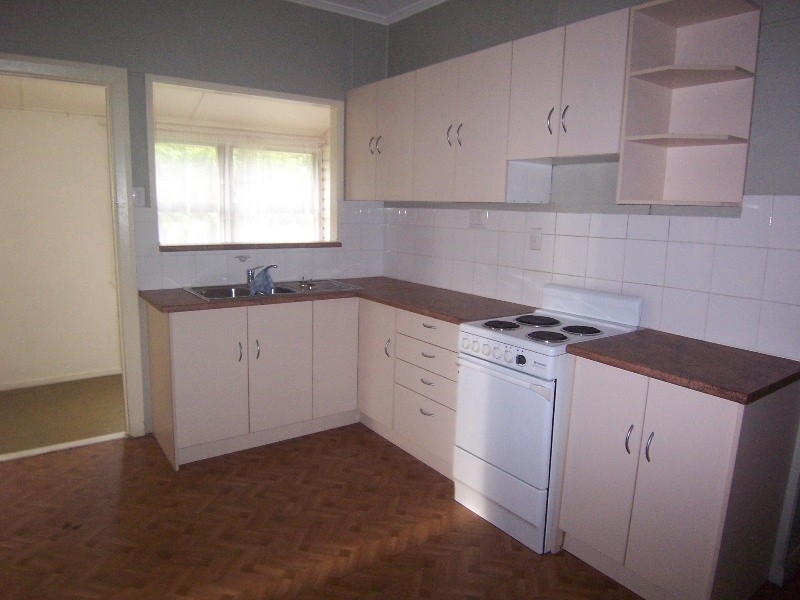 96 Stanley Road, Camp Hill QLD 4152