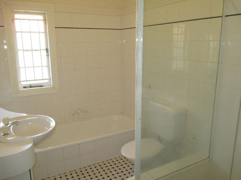 41 Clara Street, Camp Hill QLD 4152