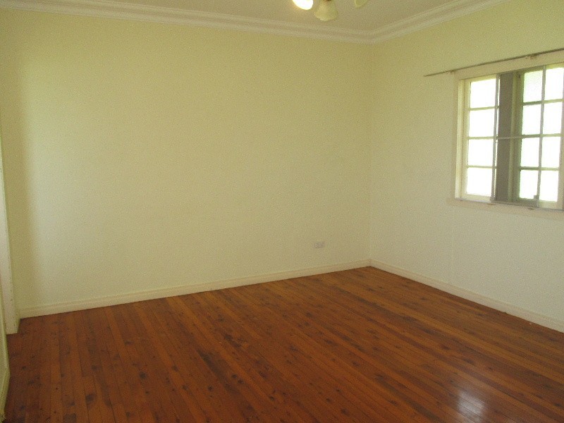 897 Old Cleveland Road, Carina QLD 4152