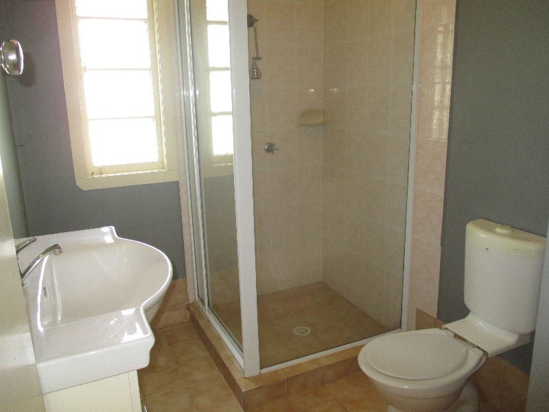 897 Old Cleveland Road, Carina QLD 4152