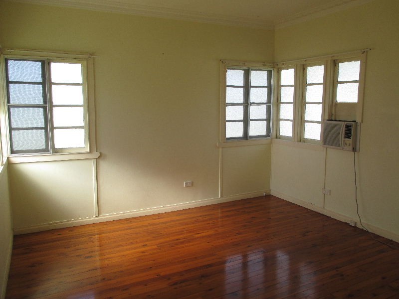 897 Old Cleveland Road, Carina QLD 4152