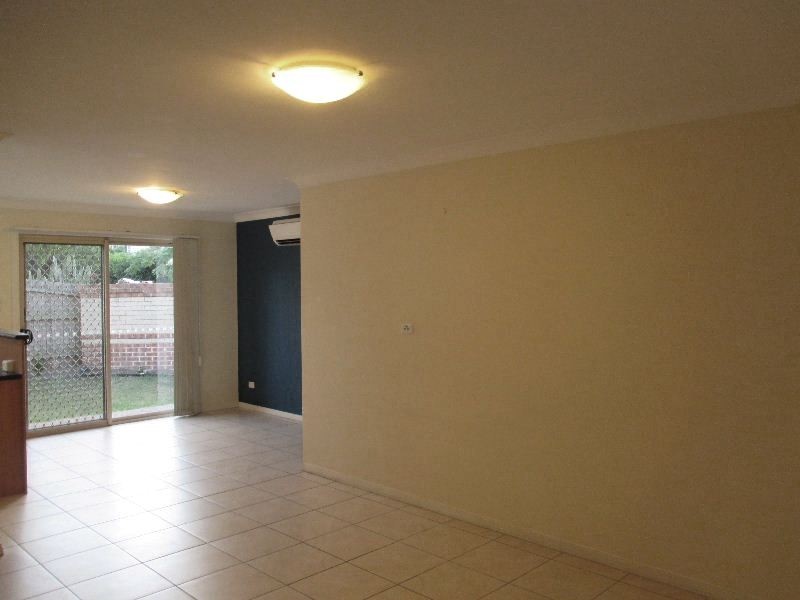 2/81 Grosvenor Street, Morningside QLD 4170