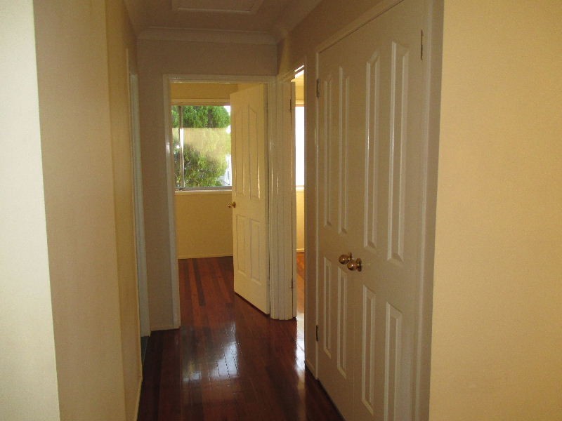 3/12 Robbies Avenue, Carina QLD 4152