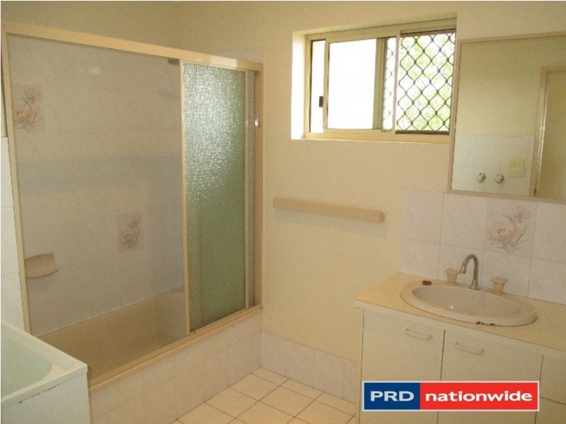 5/16 Dickenson Street, Carina QLD 4152