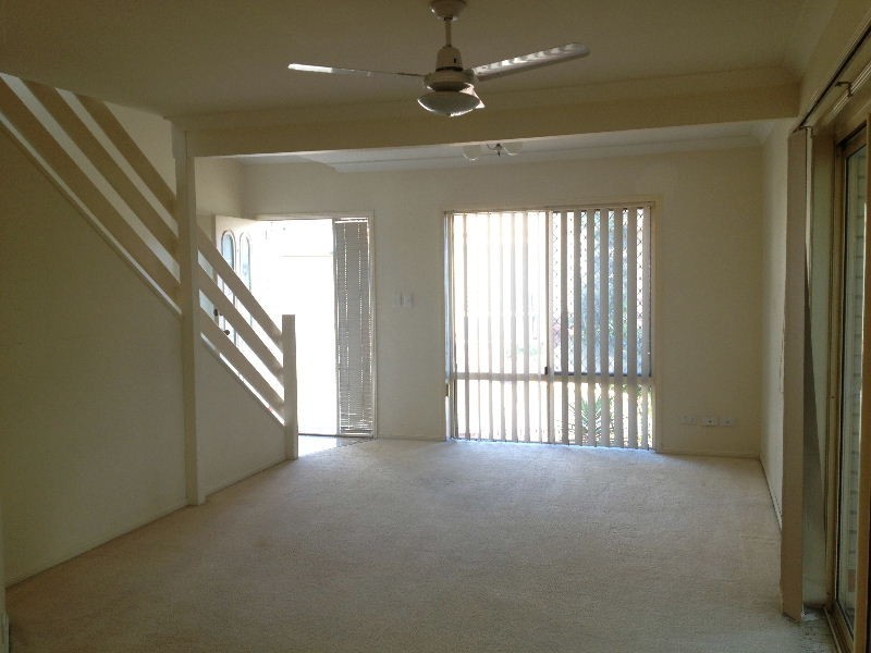 8/24 Hill Crescent, Carina Heights QLD 4152