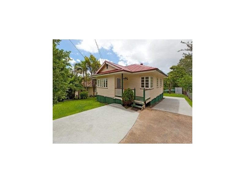 8 Summerville Street, Carina Heights QLD 4152