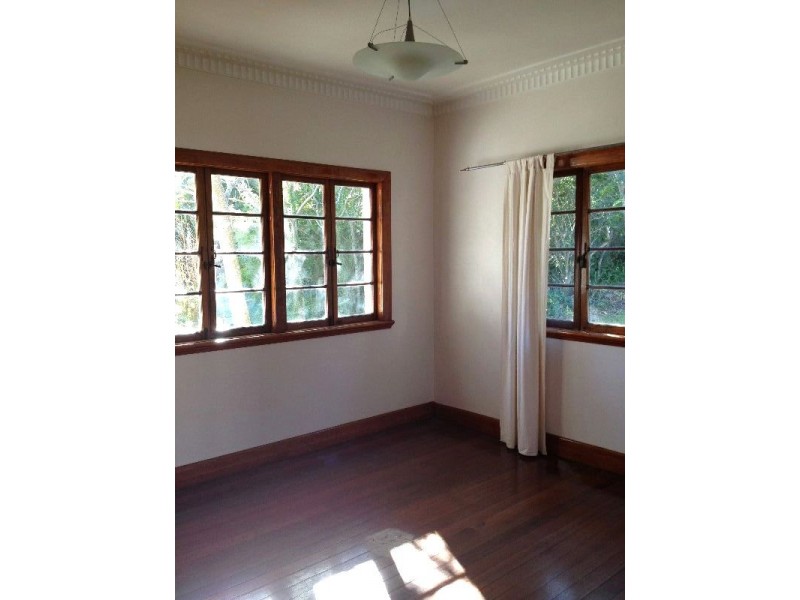 36 Meridian Street, Coorparoo QLD 4151