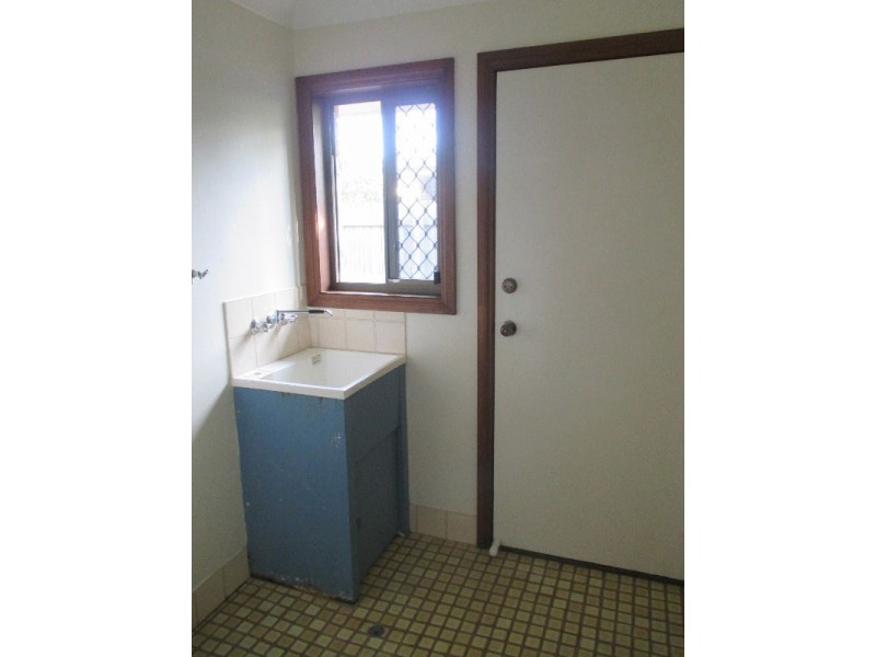 27 Boynedale Street, Carindale QLD 4152