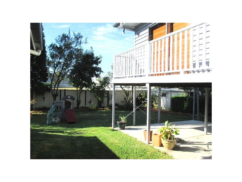 15 Chesney Street, Carina QLD 4152