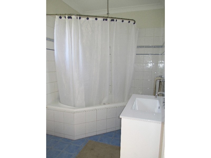 15 Chesney Street, Carina QLD 4152