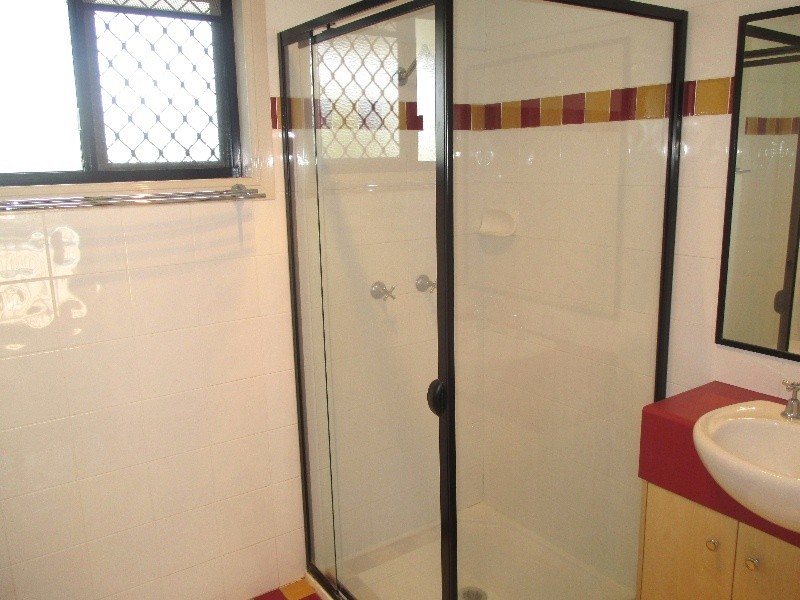 4/31 Dickenson Street, Carina QLD 4152