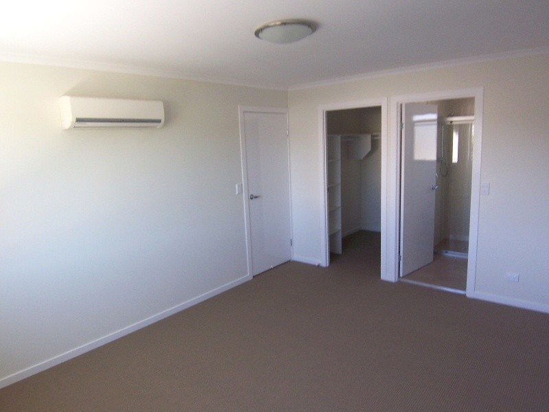 4/124 Orana Street, Carina QLD 4152