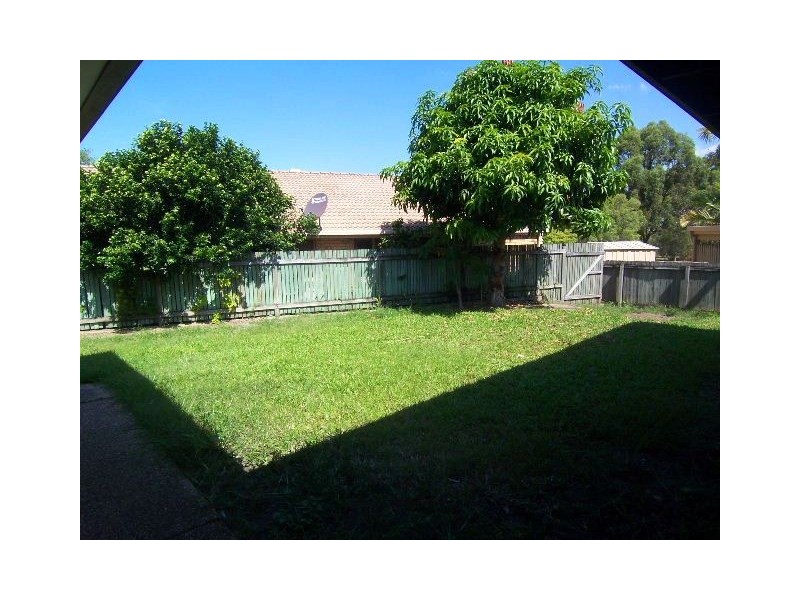 4 Kennet Place, Carina QLD 4152