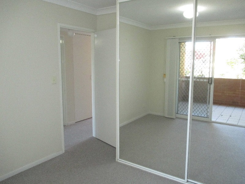 8/102 Pembroke Road, Coorparoo QLD 4151