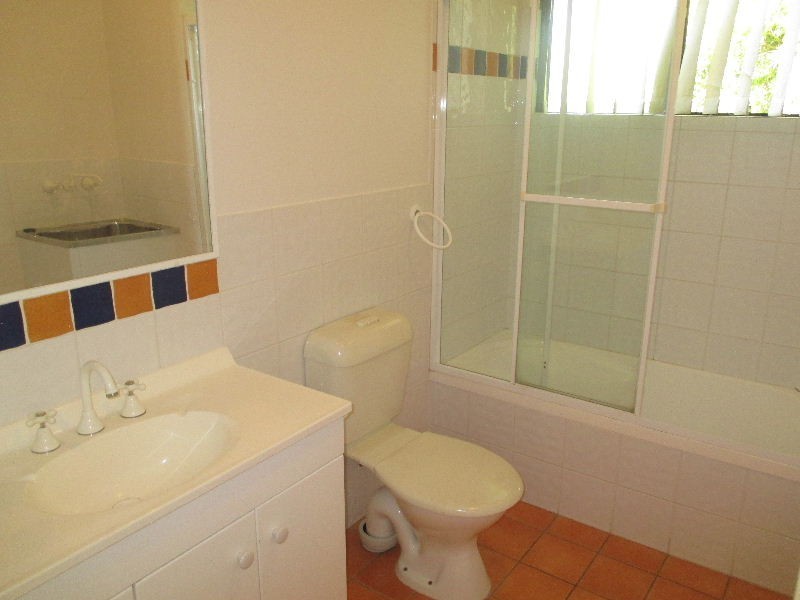 4/64 Longlands Street, East Brisbane QLD 4169