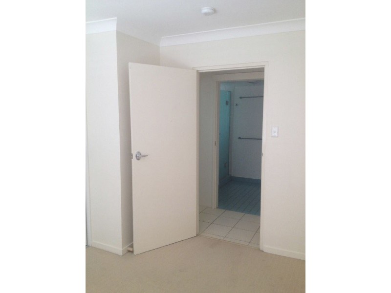 3/15 Jones Street, Highgate Hill QLD 4101