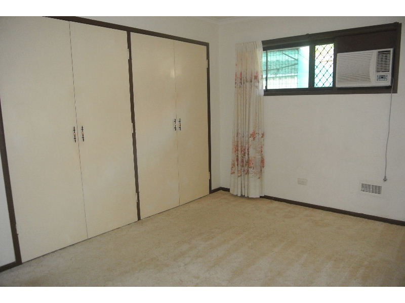 12 Modred Street, Carindale QLD 4152