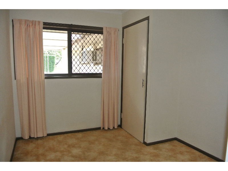 12 Modred Street, Carindale QLD 4152