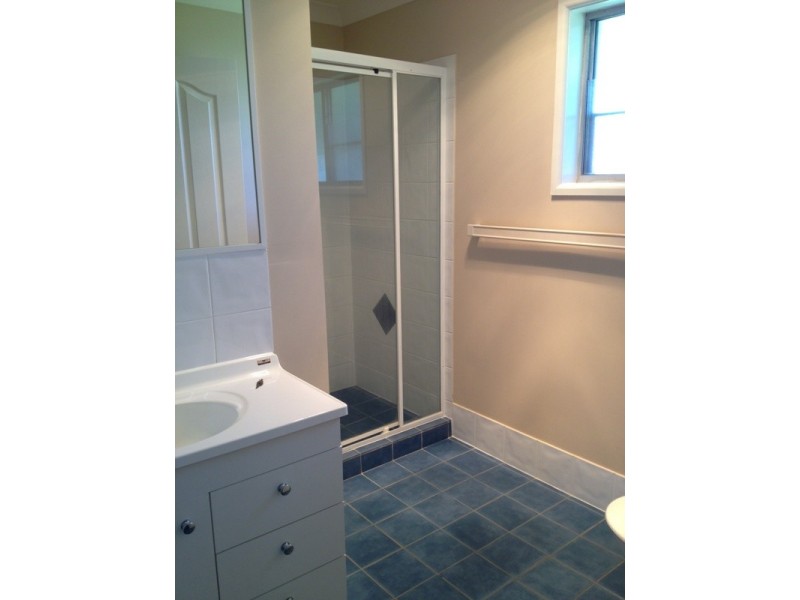 4/12 Robbies Avenue, Carina QLD 4152