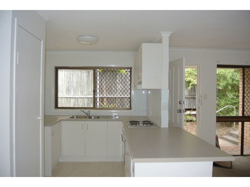 6/24 Dickenson Street, Carina Heights QLD 4152