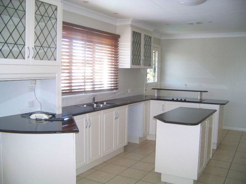 27 Ludwick Street, Cannon Hill QLD 4170