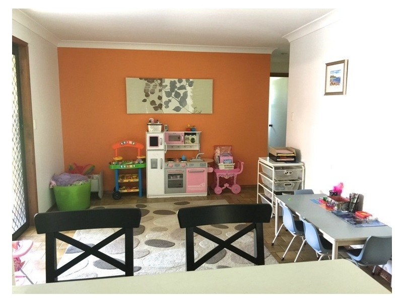 384 Winstanley Street, Carindale QLD 4152