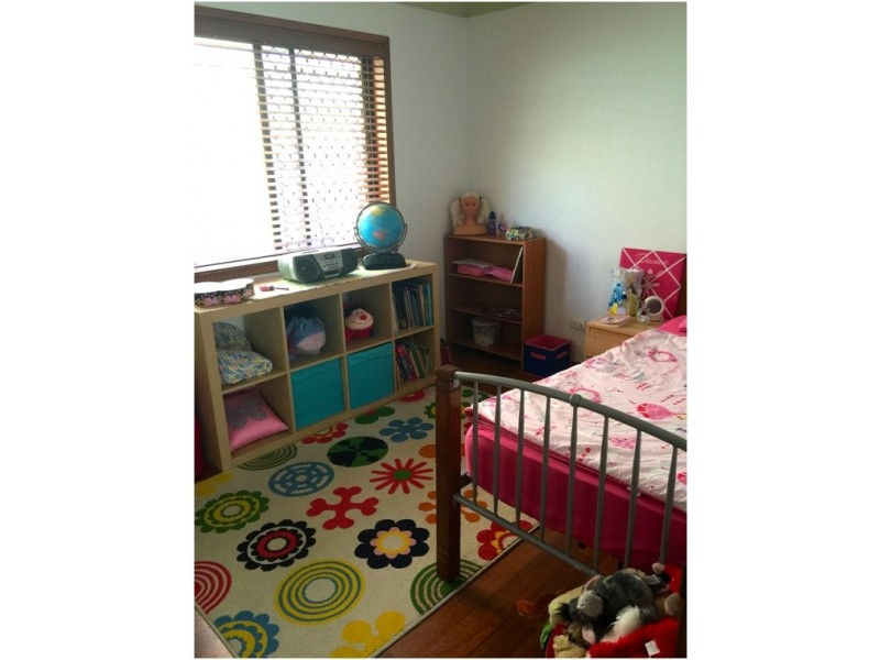 384 Winstanley Street, Carindale QLD 4152