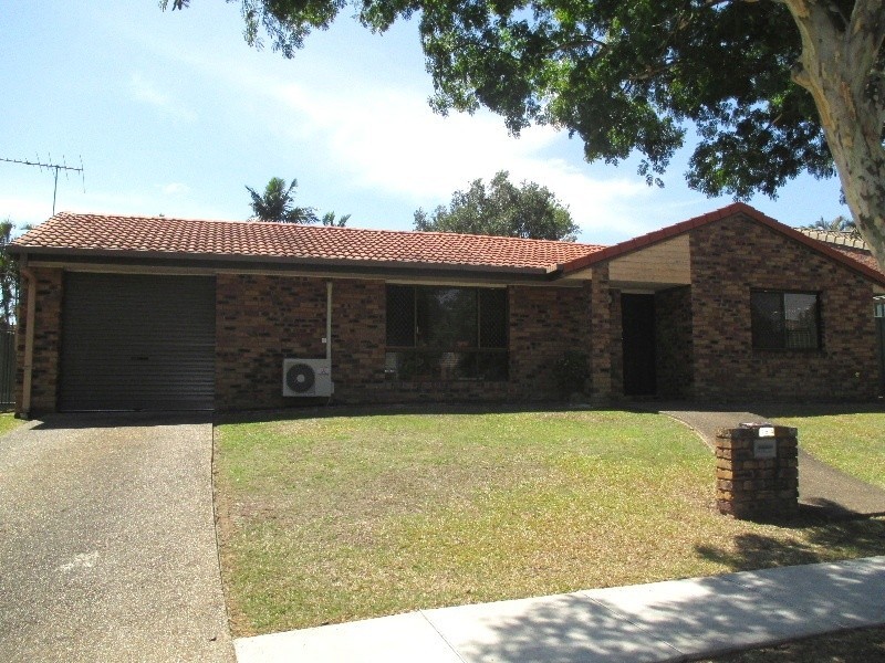 384 Winstanley Street, Carindale QLD 4152