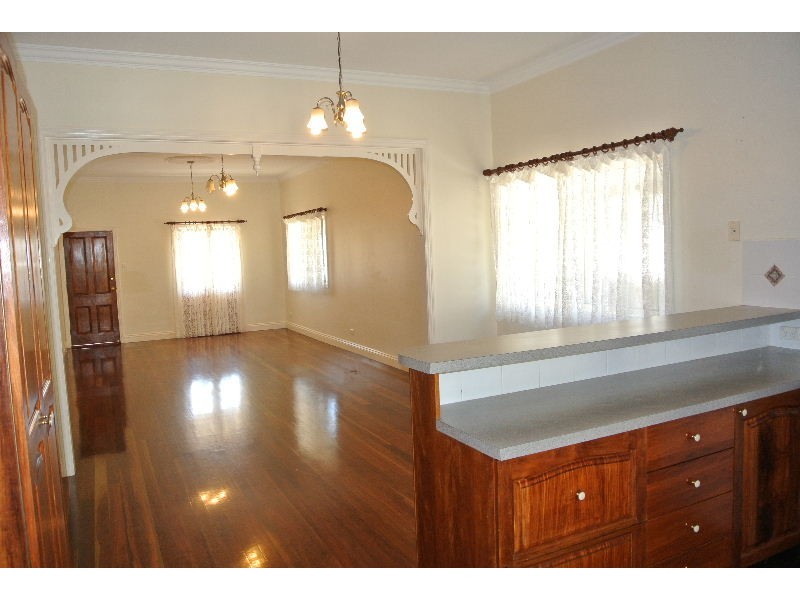 35 Wyena Street, Camp Hill QLD 4152