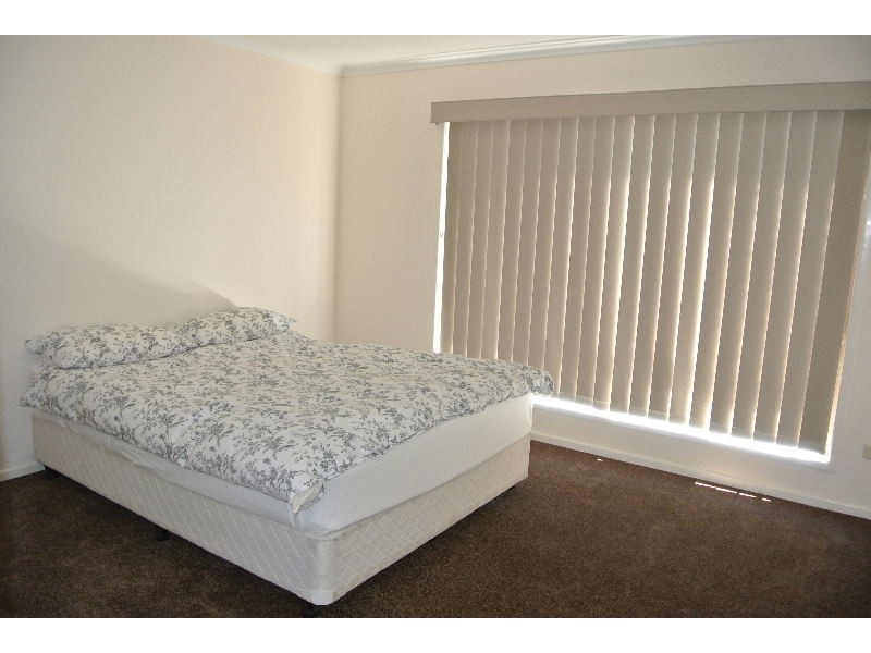 105 Bridgnorth Street, Carindale QLD 4152