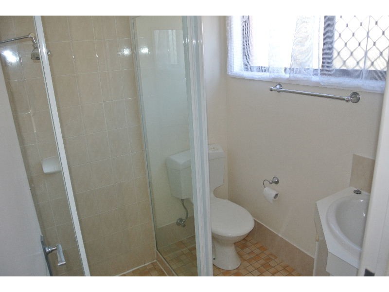 105 Bridgnorth Street, Carindale QLD 4152