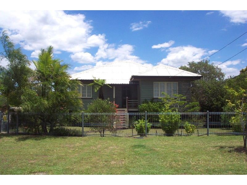 52 Arrol Street, Camp Hill QLD 4152