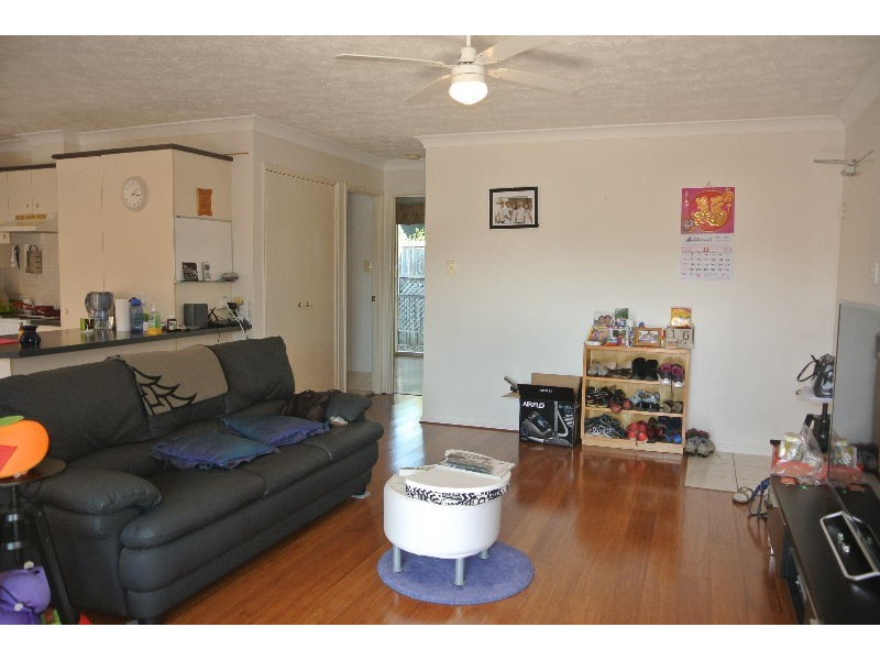 2/35 Sankey Street, Carina QLD 4152