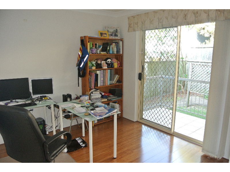 2/35 Sankey Street, Carina QLD 4152