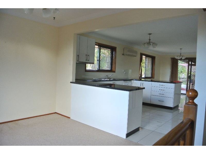 36 Dangar Street, Belmont QLD 4153