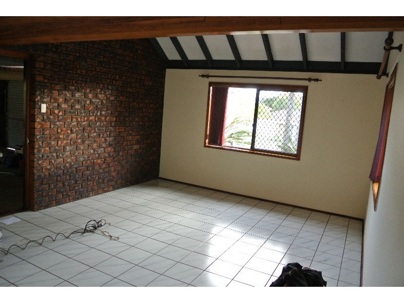 36 Dangar Street, Belmont QLD 4153