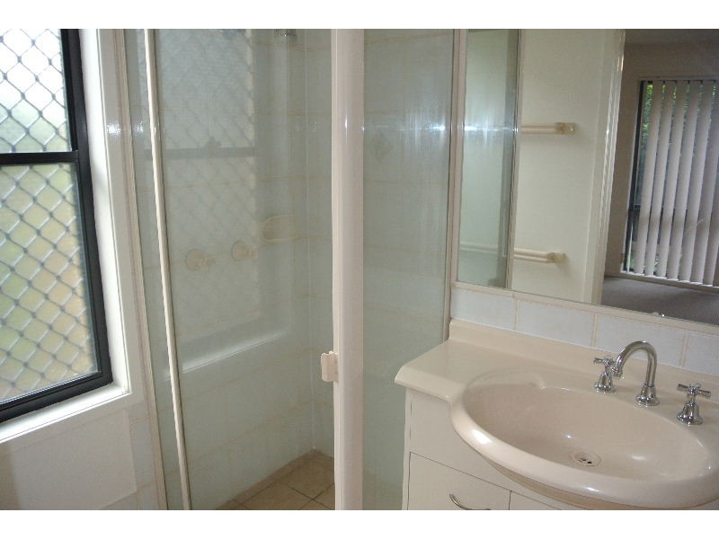 4/120 Foxton Street, Morningside QLD 4170