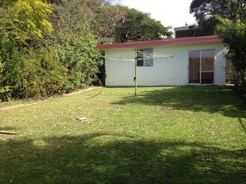 79 Raven Street, Camp Hill QLD 4152