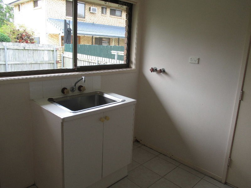 11 Nyleeta Court, Carindale QLD 4152